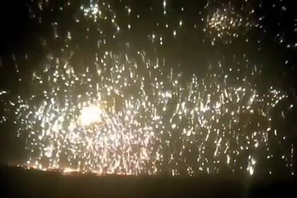 El momento en el que el ejército ruso incendia una ciudad con un peligroso ataque químico