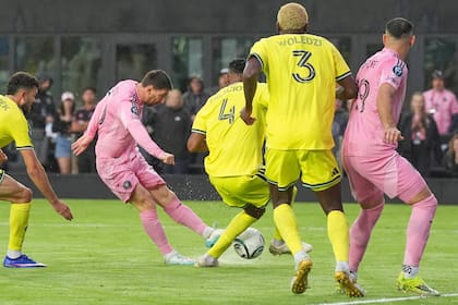 El momento en el que Lionel Messi consigue el gol N° 900 de su carrera; luego, Inter Miami quedara eliminado de la Concachampions a manos de Nashville.