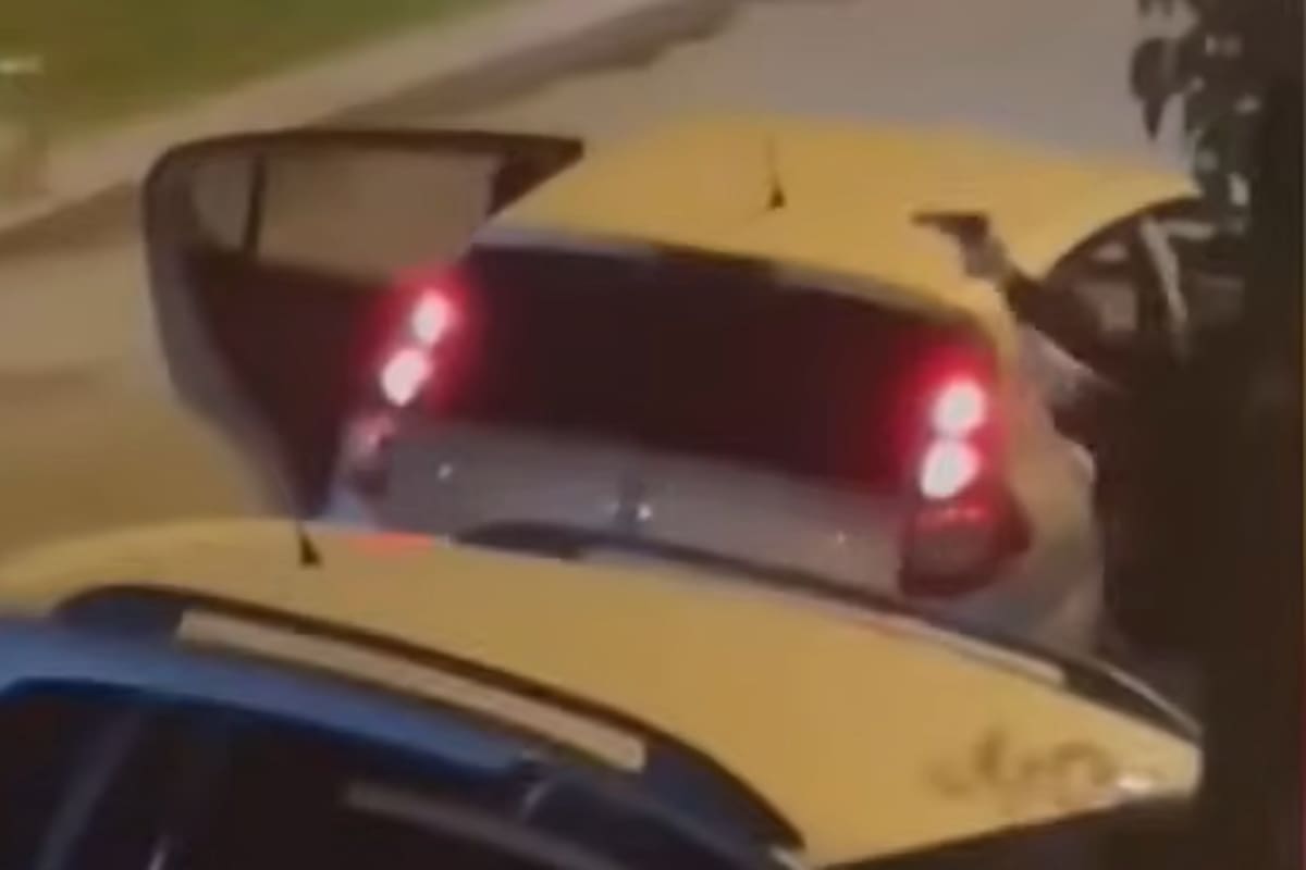 El momento en el que los delincuentes le roban la Volkswagen Suran a un vecino