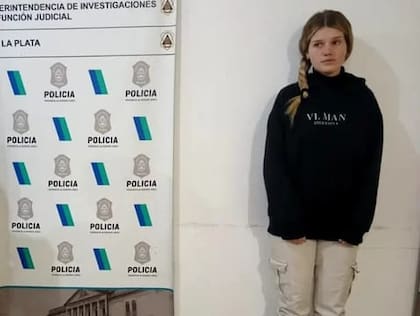 El momento en que Alvite fue detenida en La Plata.