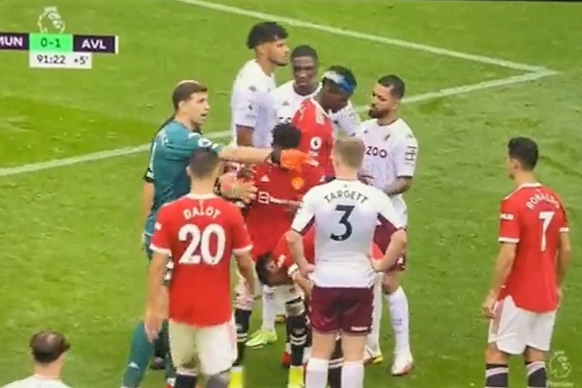 El momento en que Dibu Martínez "invita" a Cristiano Ronaldo a patear el penal