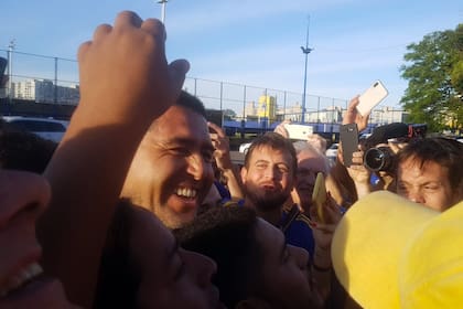 El momento en que Riquelme ingresa al estadio