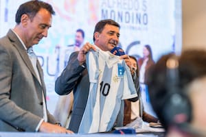En la Rural pagaron $23 millones por una camiseta firmada por Lionel Messi