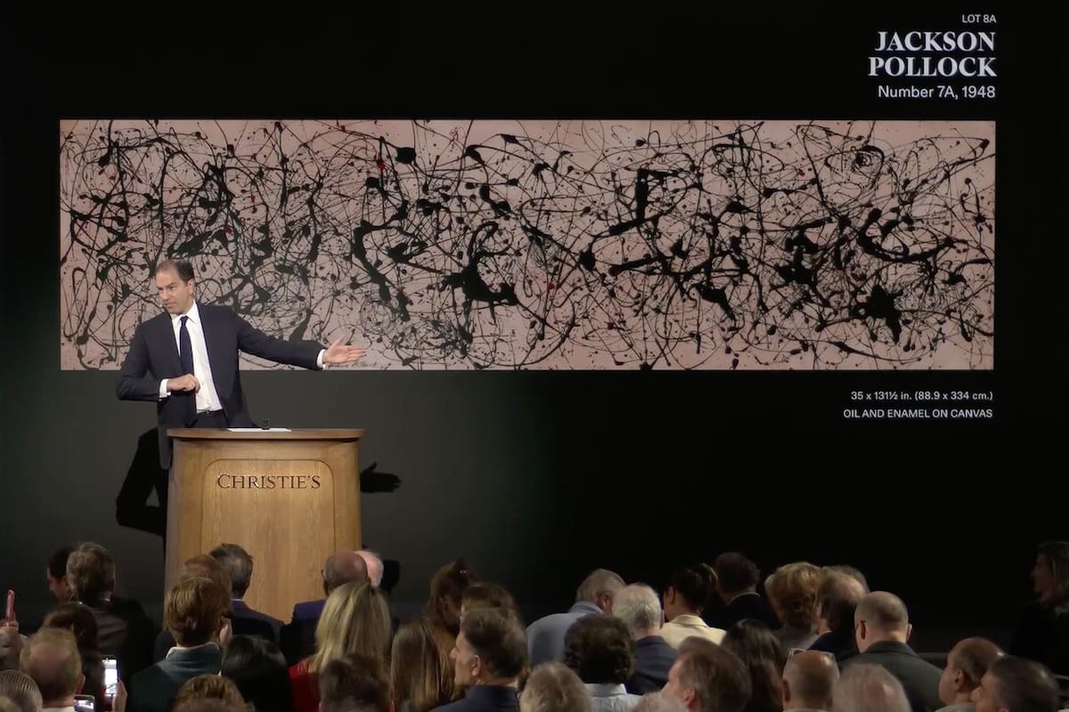 El momento en que se subastó la obra de Pollock en Christie's de Nueva York