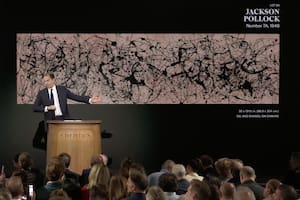 El momento en que se subastó la obra de Pollock en Christie's de Nueva York