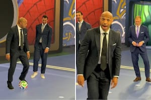 Zlatan Ibrahimović y Thierry Henry comentaban el Mundial por televisión, llegó la pausa y se pusieron a hacer jueguitos