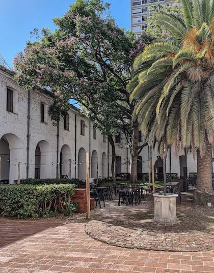 El Monasterio fue habitado por las monjas catalinas hasta 1974 cuando se mudaron a otra sede en San Justo