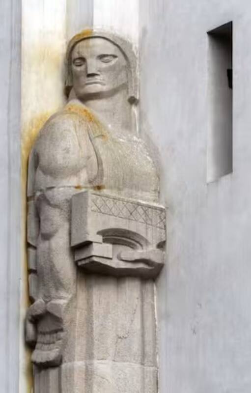 El "monumento a la coima", obra del escultor Troiano Troiani