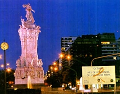 Como cada 19 de octubre, se iluminarán de rosa monumentos y fachadas en la ciudad