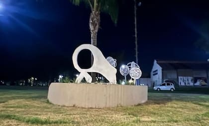 El monumento estuvo ubicado por poco más de 48 horas