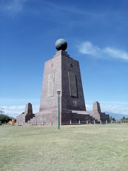 El monumento Mitad del mundo