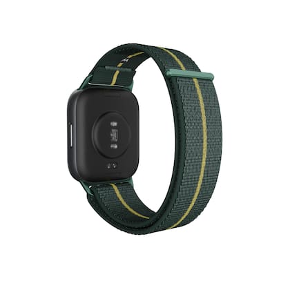 El Moto Watch Fit tiene un sensor trasero para medir el ritmo cardíaco y la oxigenación en sangre