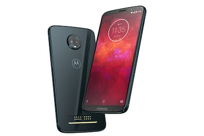El Moto Z3 Play; delgado, al menos cuando no tiene adosados accesorios