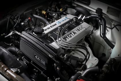 El motor 4A-GE utilizado por el célebre AE86