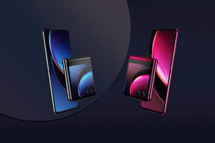 El motorola razr+ llega exclusivamente a T‑Mobile en color Viva Magenta ...