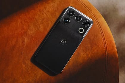 El Motorola Signature 27 es el primero de la compañía con chip Snapdragon 8 Elite Extreme Gen 6 y audio de Bang & Olufsen