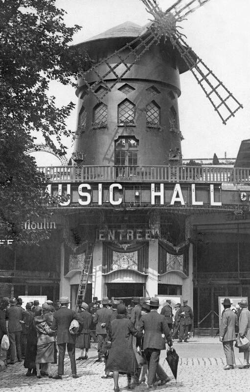El Moulin Rouge en 1927.