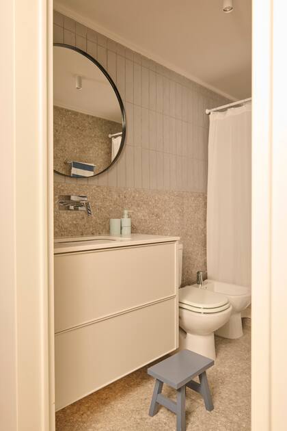 El mueble fue diseñado a medida por el Estudio.