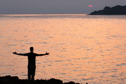 "El mundo espiritual me ayudó a amar más y mejor y poder abrir mi corazón a lo diferente. Borré creencias que me limitaban, solté mandatos que no me dejaban crecer, ordené mi árbol y sané heridas, entre varias cosas más”, recuerda Burone