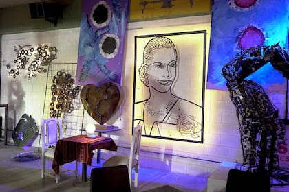 El mural de Evita realizado por Alejandro Marmo