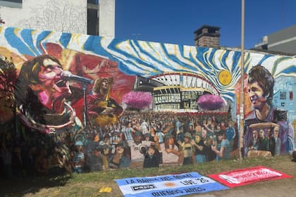 El mural de Oasis que se inaguró en Núñez a horas de los shows de los hermanos Gallagher en Argentina
