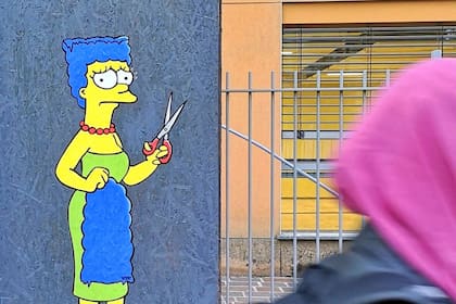 El mural del artista italiano de Marge Simpson