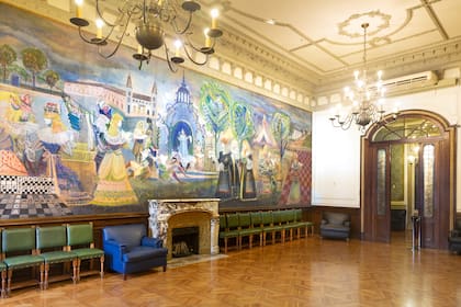 El mural que Soldi donó al Colegio de Escribanos en 1972.