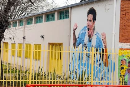 El mural ubicado dentro de la escuela N° 66 “General Las Heras”