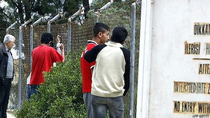 El muro se convirtió en una frontera infranqueable tras la guerra entre ambas comunidades en Chipre en 1974