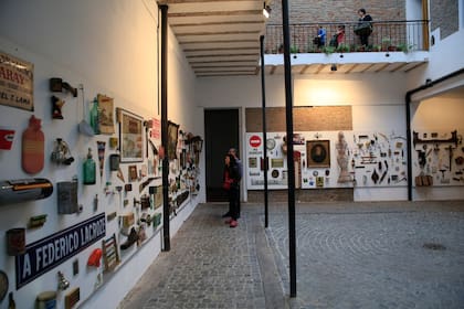 El Museo de la Ciudad cumple medio siglo y saca toda su colección para que despierte nostalgia en los vecinos