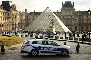 El atraco al Louvre será llevado al cine
