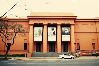 El Museo Nacional de Bellas Artes volvería a abrir el martes 12