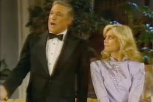 El musical de Gene Kelly y Olivia Newton recorrió las redes tras la muerte de la actriz