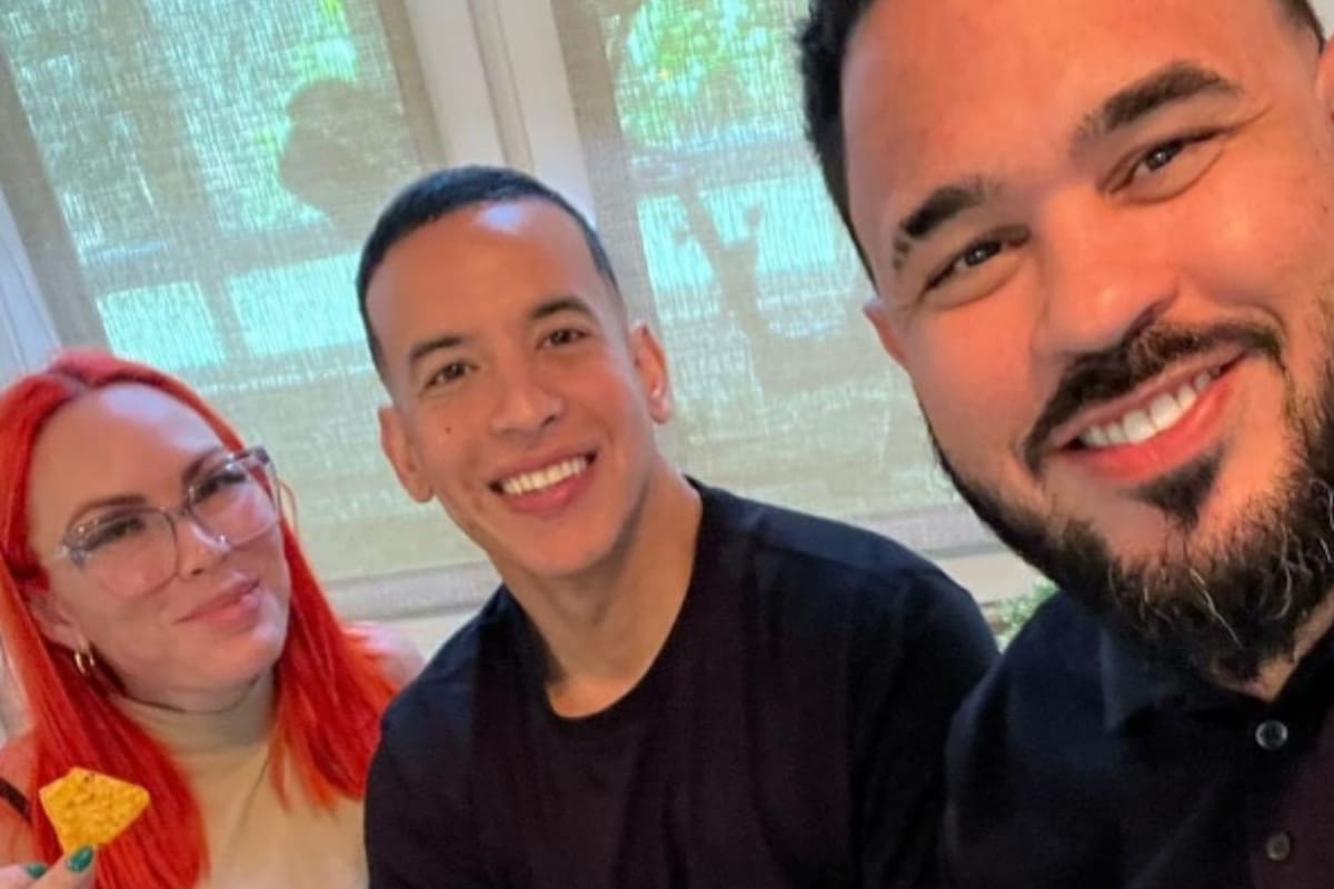 El músico acusa a Raphy Pina de apropiarse ilícitamente de derechos de autor y desviar regalías pertenecientes a Daddy Yankee y a otros artistas