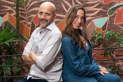 El músico Carlos Bendayán y la actriz Flavia Vitale hacen Gershwin, el amor está aquí para quedarse, de Carlos Vittorello, sobre la vida de Kay Swift, investigadora, asesora musical, amiga y amante del compositor