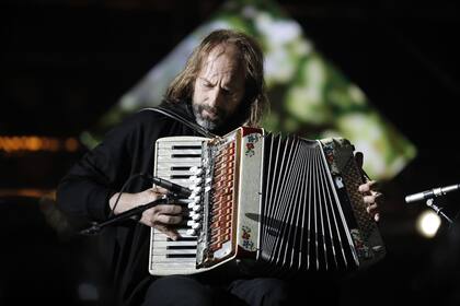 El músico chamamecero dará el domingo a las 18, un recital vía streaming