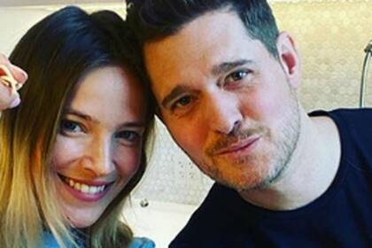 El músico sigue bajo la lupa luego de que en los vivos de Instagram tuviera actitudes hacia su esposa que causaron repudio