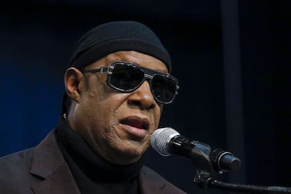Stevie Wonder anunció que se va a vivir a Ghana para preservar a sus nietos del racismo