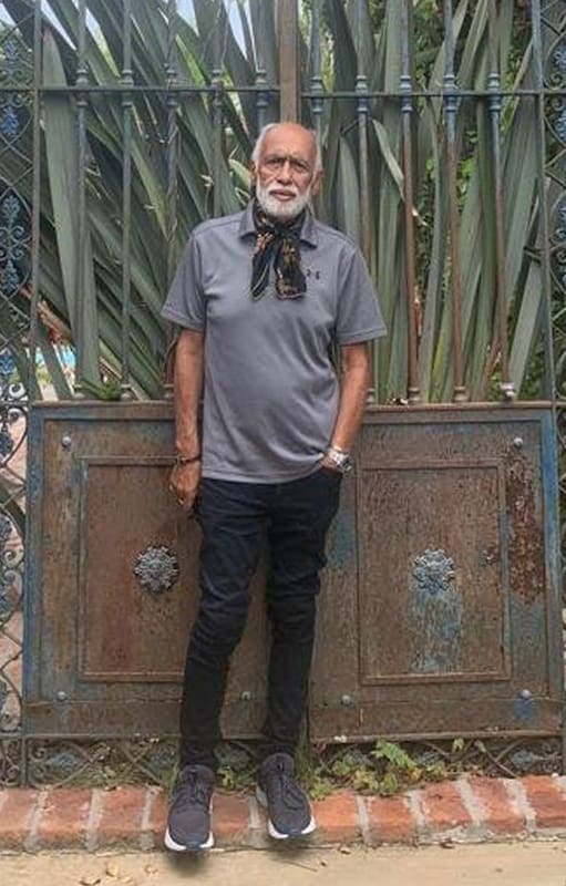 El Negro Oro en su casa de Punta del Este