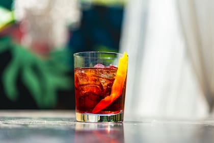 El Negroni fue una evolución del Americano, que reemplazó la soda por el gin.