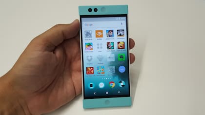 El Nextbit Robin tiene una pantalla Full HD de 5,2 pulgadas, un chip Qualcomm Snapdragon 808, 3 GB de RAM y una cámara de 13 megapixeles