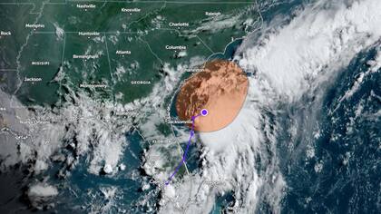 El NHC eleva al 60% las probabilidades de que Invest 92L se convierta en depresión tropical en 48 horas