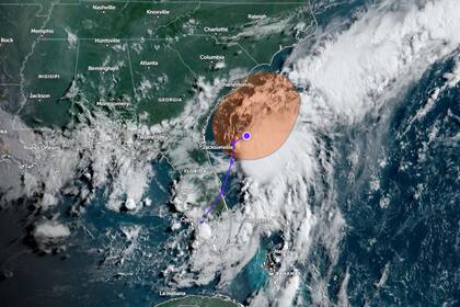 El NHC eleva al 60% las probabilidades de que Invest 92L se convierta en depresión tropical en 48 horas