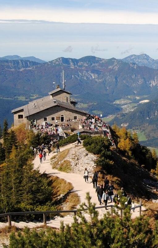 El Nido de Águila es visitado por miles de turistas al año por su panorámica y su interés histórico
