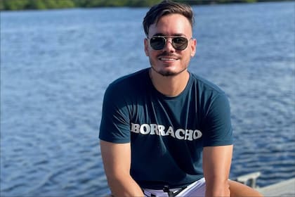 El nieto de Fidel Castro es un influencer que crea contenido de entretenimiento en redes sociales