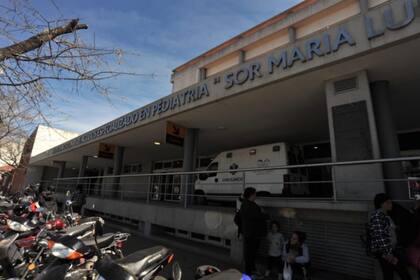 El niño no sufrió heridas graves y fue puesto a resguardo con la madre