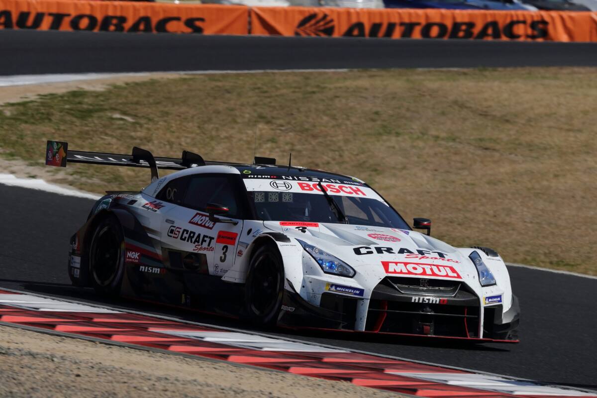 El Nissan GT-R Nismo GT500 en acción en la primera fecha del Super GT 2021 en Fuji
