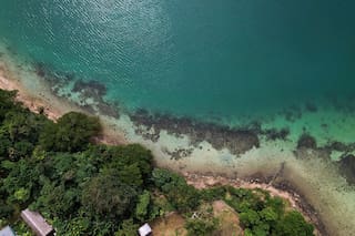 El nivel del mar aumenta más de lo previsto y pone a millones más en riesgo, dice estudio