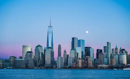 El nivel del mar, la construcción de rascacielos y el aumento de población en Nueva York podrían ser un problema a futuro, según especialistas