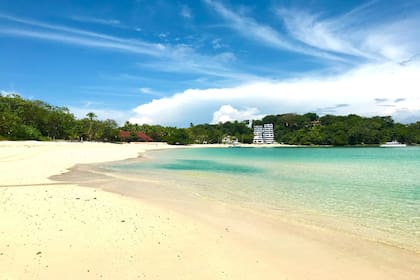 El nombre de la isla se debe a que, según describen algunas leyendas, los españoles contaban en esa zona las perlas que encontraban en tiempos de conquistas.